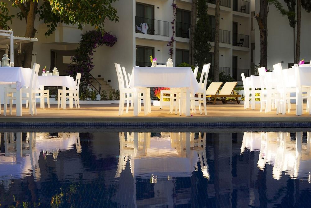 Liv Hotel By Bellazure Akyarlar Exterior foto